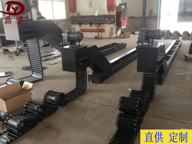 鏈板排屑機生產(chǎn)車間
